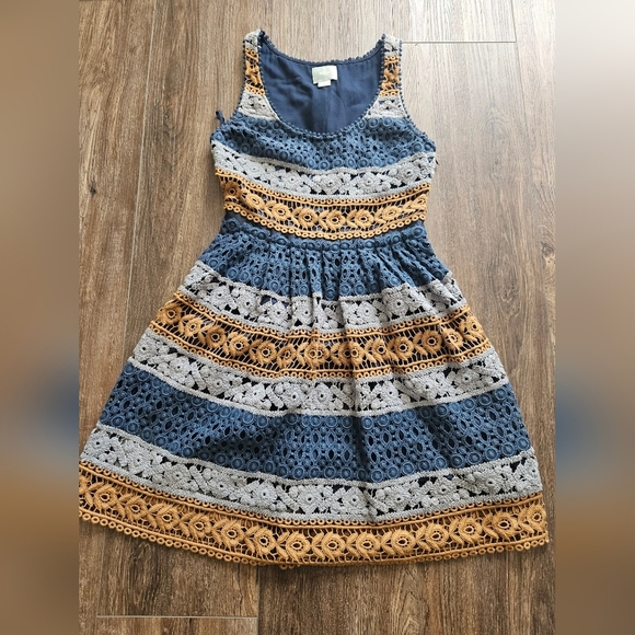 Anthropologie Maeve Striated Lace Dress Sz 4 Embroidered Fit and Flare Boho - Picture 8 of 13